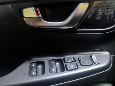 Hyundai KONA Select dig.Cockpit ACC R.Cam PDC SHZ DAB+