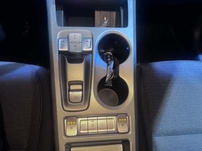 Hyundai KONA Select dig.Cockpit ACC R.Cam PDC SHZ DAB+