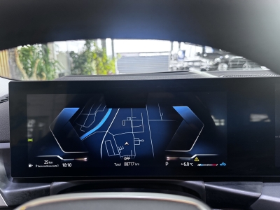 BMW 320 d Innovation Comfort  Navi LED DAB R.Cam SHZ