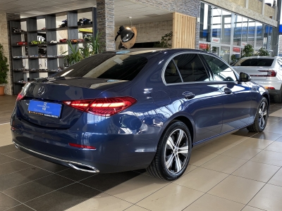 Mercedes-Benz C 300 e Avantgarde Leder LED Distr.+ Business 