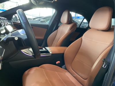 Mercedes-Benz C 300 e Avantgarde Leder LED Distr.+ Business 