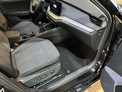 Skoda Octavia Style AHK LED dig.Cockpit PDC SHZ DAB+ 