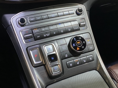 Hyundai SANTA FE Prime Hybrid 4WD Pano. AHK LED Leder 