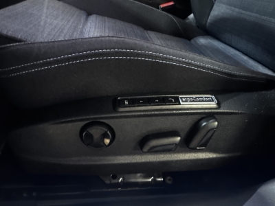 VW Passat GTE Navi Matrix-LED ACC Cockpit Standheiz