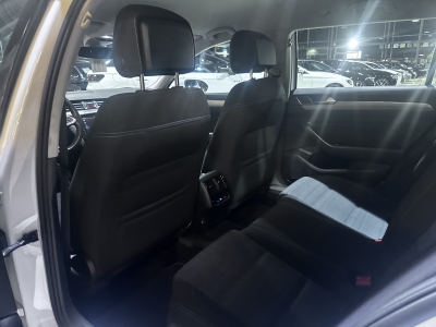 VW Passat GTE Navi Matrix-LED ACC Cockpit Standheiz