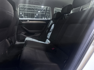 VW Passat GTE Navi Matrix-LED ACC Cockpit Standheiz