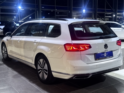VW Passat GTE Navi Matrix-LED ACC Cockpit Standheiz