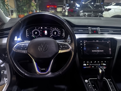 VW Passat GTE Navi Matrix-LED ACC Cockpit Standheiz