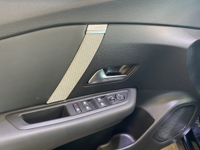 Citroen C4 Feel Pack Kälte-Paket HUD Full-LED 180°Cam