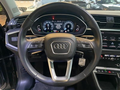 Audi Q3 45 TFSI*S-line*LED*SHZ-Navi*PDC*
