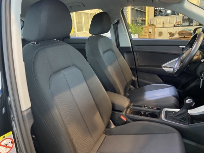 Audi Q3 45 TFSI*S-line*LED*SHZ-Navi*PDC*