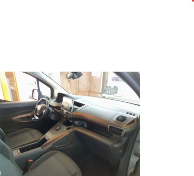 Peugeot Rifter Allure L2*Navi*SHZ*AHK*PDC*GT-Line*