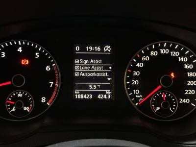 VW Sharan Comfortline 7-Sitzer Navi PDC DAB+ BLIS