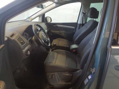 VW Sharan Comfortline 7-Sitzer Navi PDC DAB+ BLIS