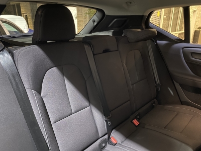 Volvo XC40 Momentum Pro*2WD*SHZ*Navi*LED*Keyless*