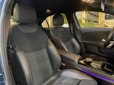 Mercedes-Benz A 250 e AMG Line Night Navi LED Ambiente-Licht