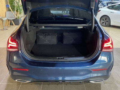 Mercedes-Benz A 250 e AMG Line Night Navi LED Ambiente-Licht