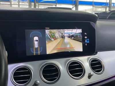 Mercedes-Benz E 220 d Avantgarde Business AHK LED dig.Cockpit