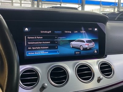 Mercedes-Benz E 220 d Avantgarde Business AHK LED dig.Cockpit