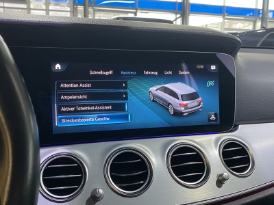Mercedes-Benz E 220 d Avantgarde Business AHK LED dig.Cockpit