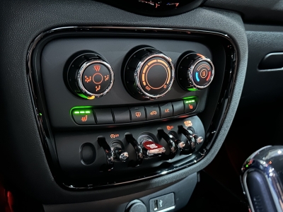 MINI Cooper Clubman SD All4 Leder Navi HUD R.Cam DCC 