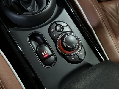 MINI Cooper Clubman SD All4 Leder Navi HUD R.Cam DCC 