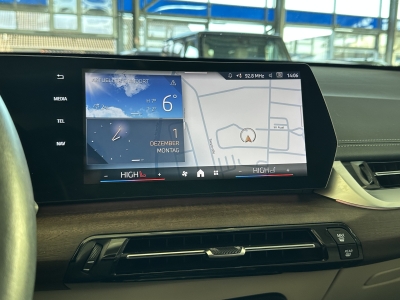 BMW X1 20 i sDrive xLine Leder Navi WideScreen LED