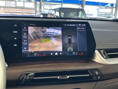 BMW X1 20 i sDrive xLine Leder Navi WideScreen LED