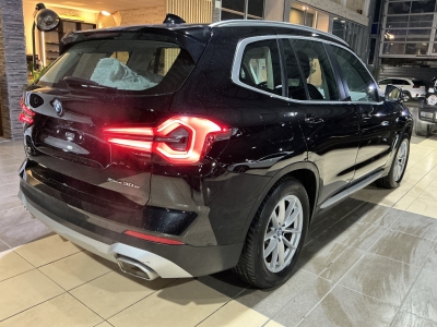BMW X3 xDrive 30 e AHK LED Navi dig.Cockpit Leder