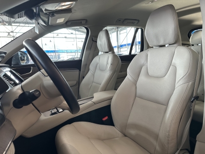 Volvo XC90 AWD Core Recharge dig.Cockpit LED Leder ACC