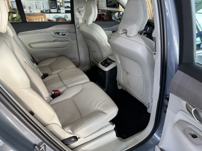 Volvo XC90 AWD Core Recharge dig.Cockpit LED Leder ACC