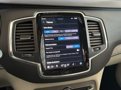 Volvo XC90 AWD Core Recharge dig.Cockpit LED Leder ACC