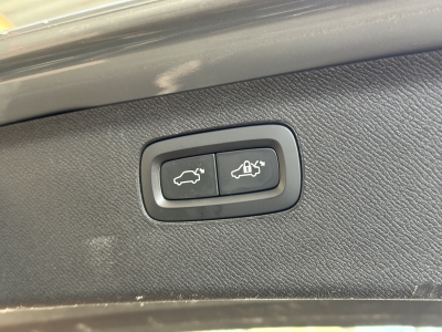 Volvo XC90 AWD Core Recharge dig.Cockpit LED Leder ACC