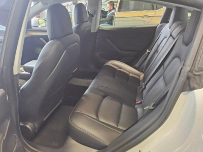 Tesla Model 3 Autopilot*LED*Wärmepumpe*Leder*Pano*ACC