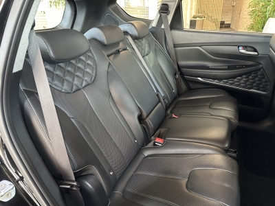 Hyundai SANTA FE Trend Hybrid 4WD R.Cam Leder LED Navi 