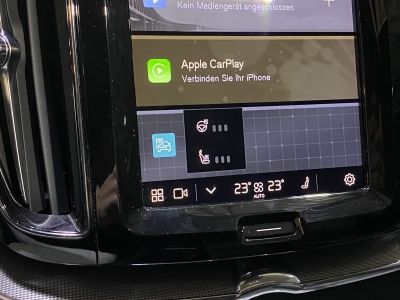 Volvo XC60 Ultimate Dark*AWD*B&W*360Cam*LED*SHZ*Pano*