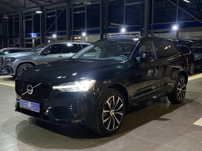 Volvo XC60 Ultimate Dark*AWD*B&W*360Cam*LED*SHZ*Pano*