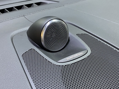 Volvo XC60 Ultimate Dark*AWD*B&W*360Cam*LED*SHZ*Pano*