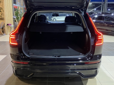 Volvo XC60 Ultimate Dark*AWD*B&W*360Cam*LED*SHZ*Pano*