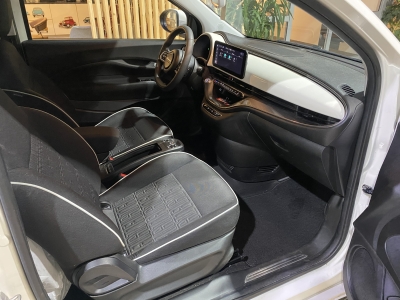 Fiat 500 Ambiente-Licht Spurassist. R.Cam dig.Cockpit