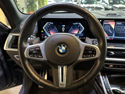 BMW X7 M60i*AHK*5xKlima*360Cam*Pano*ACC*23"LM*6xSHZ*