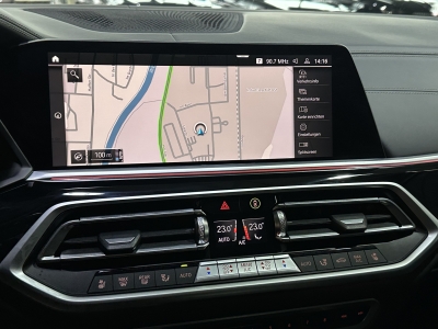 BMW X5 45e Innovations*4XSHZ*LED*R.Cam*Nav*HUD*22"LM