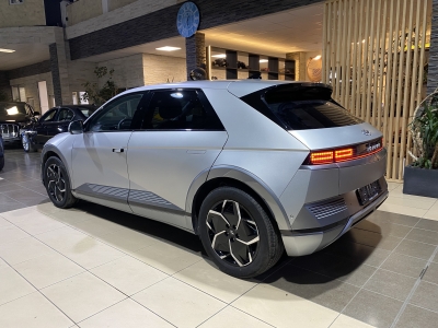 Hyundai IONIQ 5 Uniq BOSE HUD Navi NSCC R.Cam BLIS LED