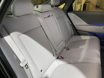 Hyundai IONIQ 6 Uniq Pano. HUD LED NSCC Navi Leder BOSE 