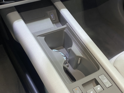 Hyundai IONIQ 6 Uniq Pano. HUD LED NSCC Navi Leder BOSE 