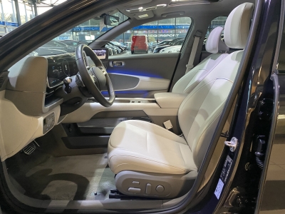 Hyundai IONIQ 6 Uniq Pano. HUD LED NSCC Navi Leder BOSE 