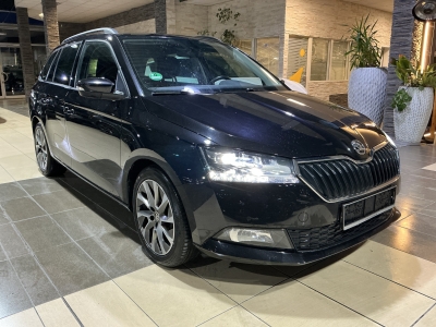Skoda Fabia Best of Navi LED PDC SHZ Tempomat DAB+
