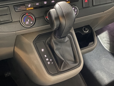 VW T6 Multivan Beach Tour 7-Sitzer AHK Navi R.Cam