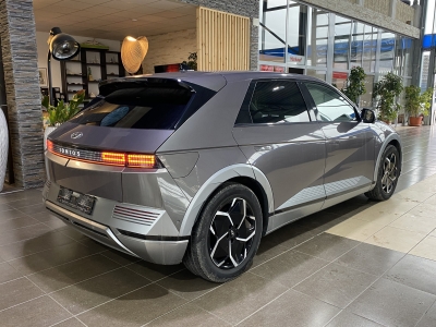 Hyundai IONIQ 5 Uniq*SHZ*LED*Navi*CarPlay*BOSE*HUD*Leder