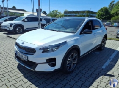 Kia XCeed Platinum Edition*Plug-in*Pano*LED*Navi*JBL